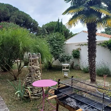 La Grande Maree Ile De Re *